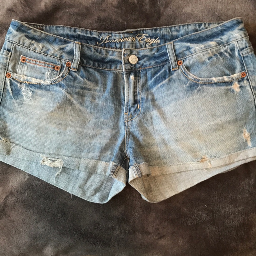 Jean Shorts - Picture 2 of 3